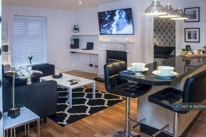 1 Bedroom Flat To Rent In Robinson Row, Hull, HU1