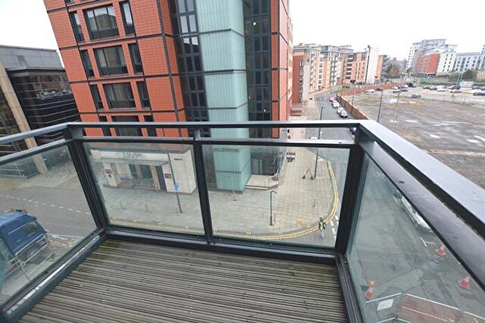 1 Bedroom Apartment To Rent In One Brewery Wharf, City Centre, LS10