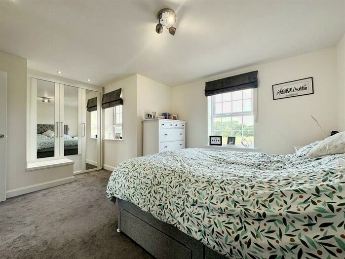 4 Bedroom Detached House For Sale In Hamel Garth, Cottingham, HU16