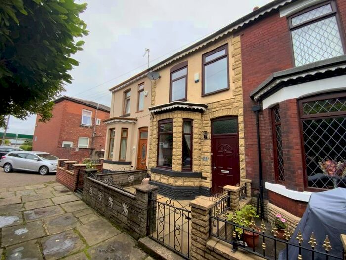 2 Bedroom Terraced House To Rent In Steeles Avenue, Hyde, SK14