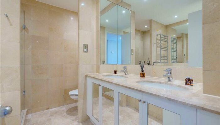2 Bedroom Apartment To Rent In Circus Apartments, E14