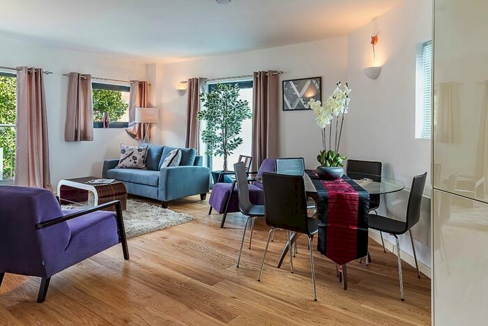 3 Bedroom Flat To Rent In Marzell House, North End Road, London, W14