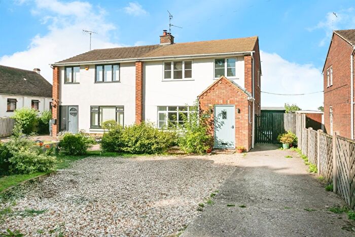 3 Bedroom Semi-Detached House For Sale In Stock Lane, Whaddon, Milton Keynes, MK17