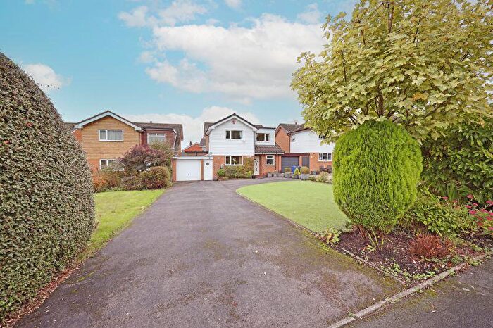 4 Bedroom Detached House For Sale In Geneva Drive, Westlands, ST5