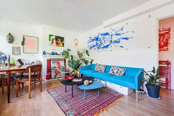 2 Bedroom Flat For Sale In Columbia Road, Columbia Road, London, E2