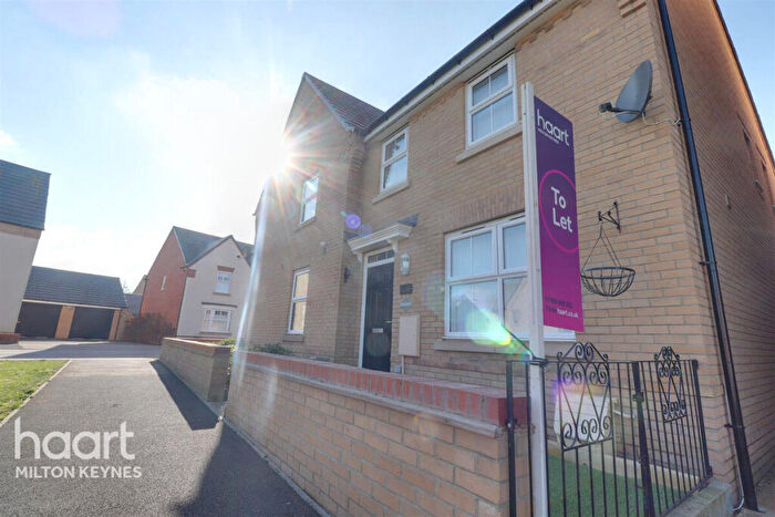 3 Bedroom Semi Detached House To Rent In Fitz Hugh Crescent, Eagle Farm South, MK17