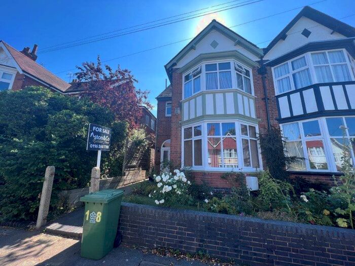 5 Bedroom Semi-Detached House To Rent In St Phillips Road, Evington, LE5