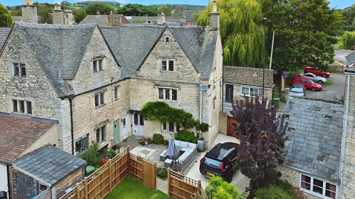 4 Bedroom Semi-Detached House For Sale In Westward Road, Ebley, Stroud, GL5
