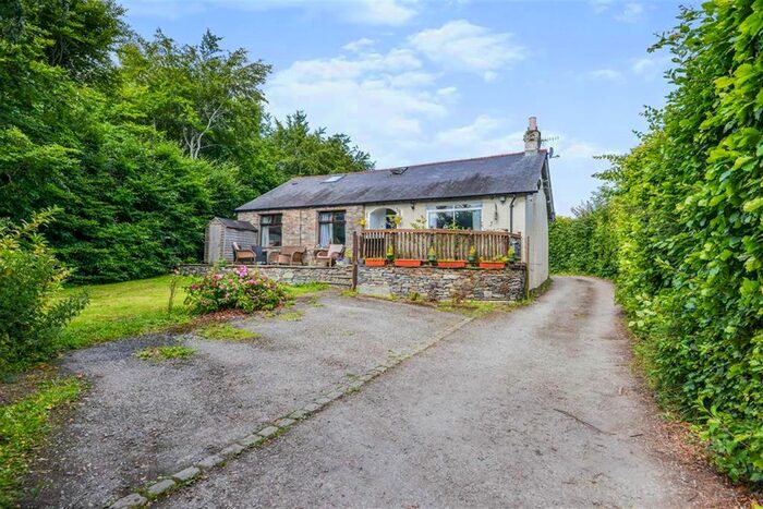 4 Bedroom Semi-Detached House For Sale In Gilthwaiterigg Lane, Kendal, LA9