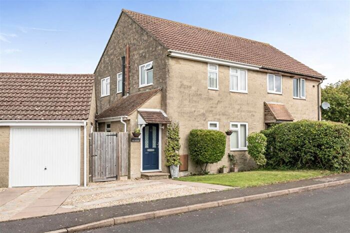 3 Bedroom Semi-Detached House For Sale In Meadowside, Mosterton, DT8