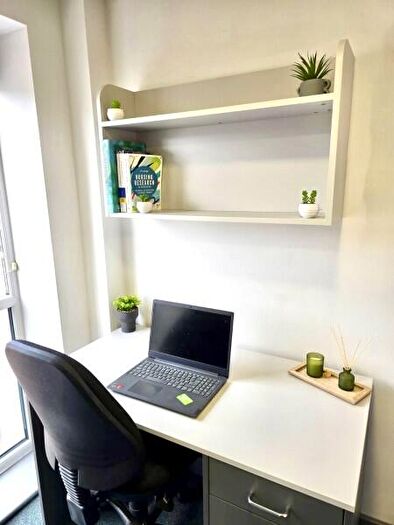 Studio To Rent In Deluxe Bed, Kiln House, Stoke Student Village, ST4