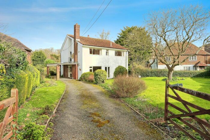 5 Bedroom Detached House For Sale In Nursery Lane, Sheldwich Lees, Faversham, ME13