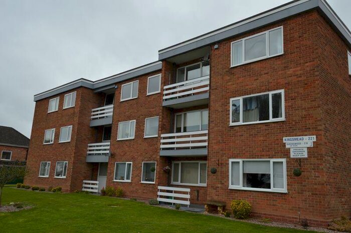 2 Bedroom Flat To Rent In Kingsmead House, Brandwood Road, Kings Heath, B14