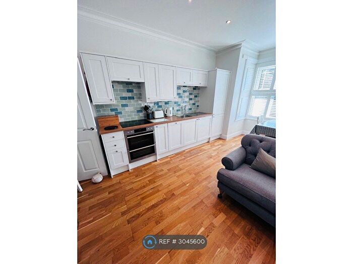 1 Bedroom Flat To Rent In Alrose Villa, Swanage, BH19