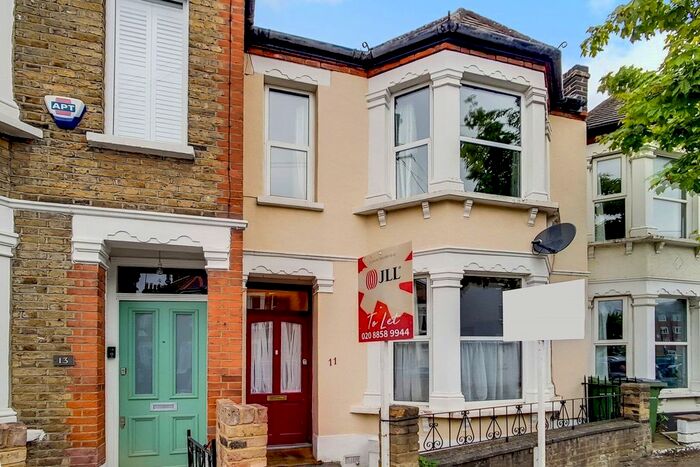 4 Bedroom Semi-Detached House To Rent In Woodlands Park Road, London, SE10