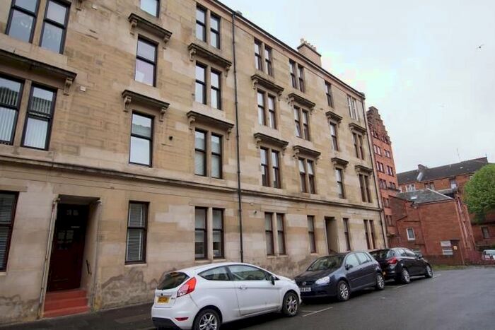 1 Bedroom Flat To Rent In Muirpark Street, Glasgow, G11
