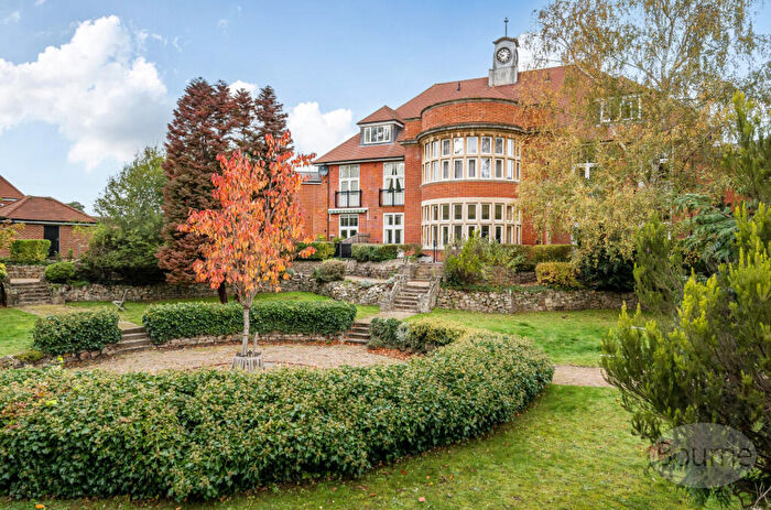 3 Bedroom Apartment For Sale In Swallowtail Grove, Frimley, Camberley, Surrey, GU16