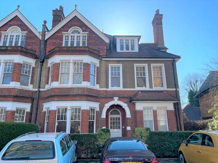 Studio To Rent In Riverdale Gardens, Twickenham, TW1
