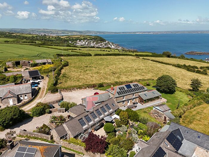 2 Bedroom Bungalow For Sale In Raginnis, Mousehole, TR19