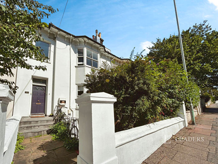 5 Bedroom Terraced House To Rent In Buckingham Place, BN1