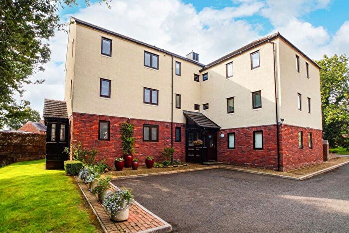 2 Bedroom Flat To Rent In Cairn Mill, Warwick Bridge, CA4