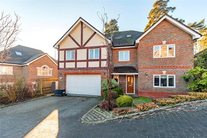 6 Bedroom Detached House To Rent In Amber Hill, Camberley, Surrey, GU15