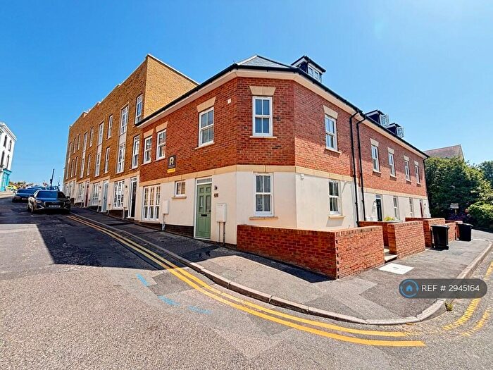 4 Bedroom Terraced House To Rent In Fort Road, Margate, CT9