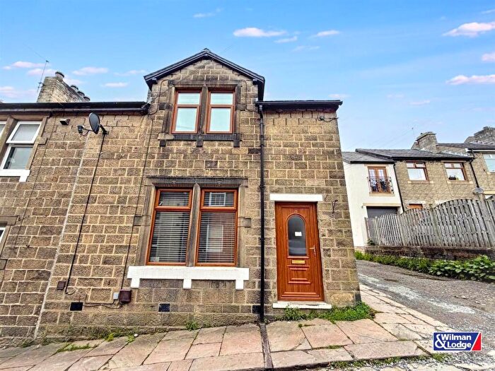 3 Bedroom Terraced House For Sale In Hartley Street, Glusburn, BD20