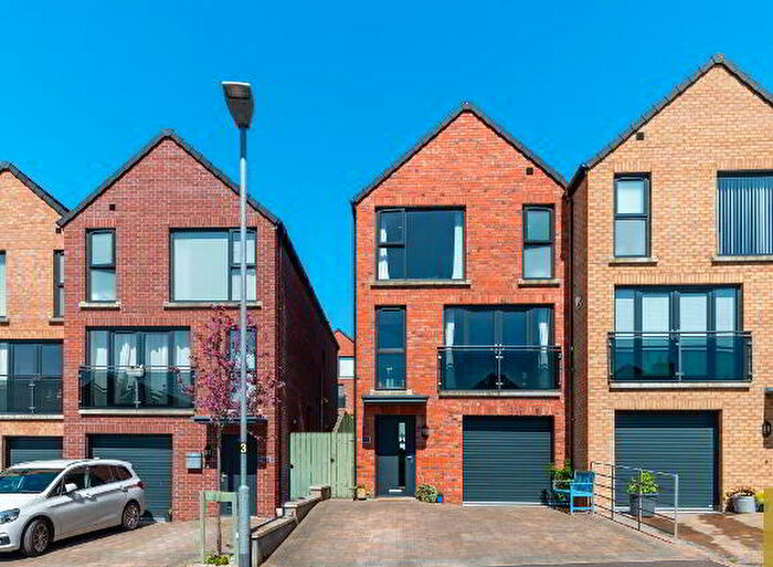 3 Bedroom Semi-Detached House For Sale In Milecross Manor, Newtownards, BT23