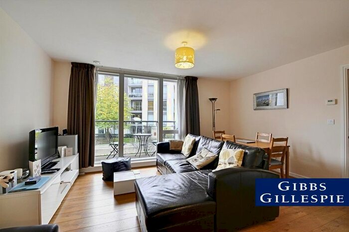 2 Bedroom Flat To Rent In Clayponds Lane, Brentford, London, TW8