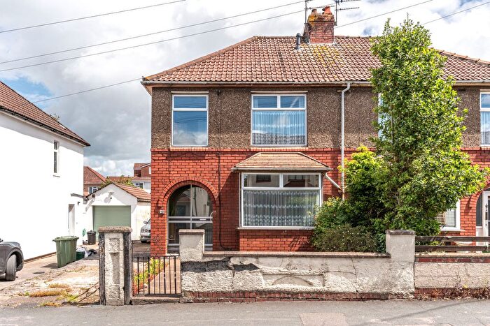 3 Bedroom Semi-detached House For Sale In Park Road, Staple Hill, BS16