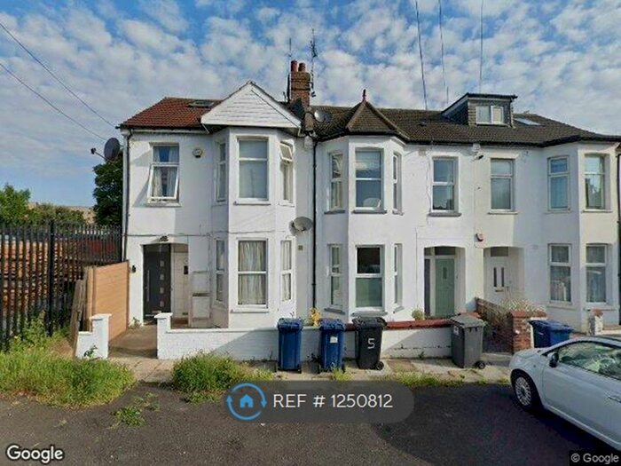 4 Bedroom Maisonette To Rent In Nursery Avenue, London N3