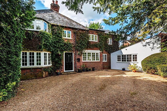 5 Bedroom Detached House For Sale In Eastbourne Road, South Godstone, RH9