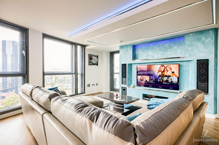 2 Bedroom Penthouse To Rent In Centenary Plaza, Holliday Street, Birmingham, B1