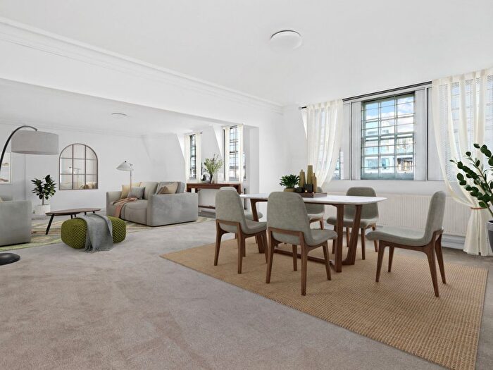 4 Bedroom Flat To Rent In Warwick Gardens, London, W14