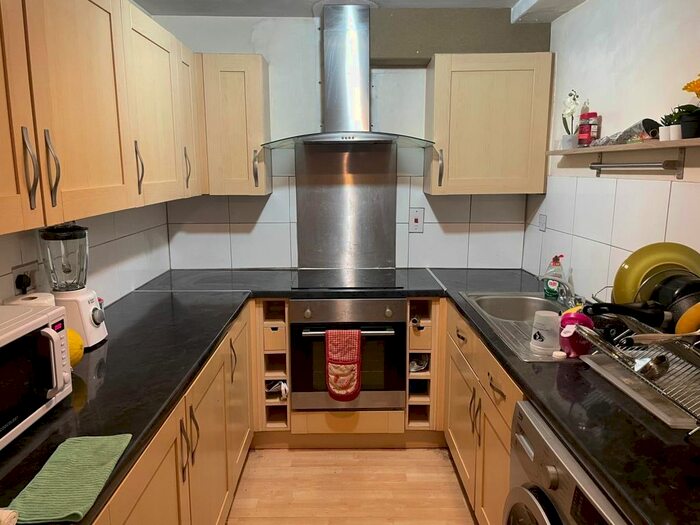 4 Bedroom Flat To Rent In Waterloo Street, Newcastle Upon Tyne, NE1