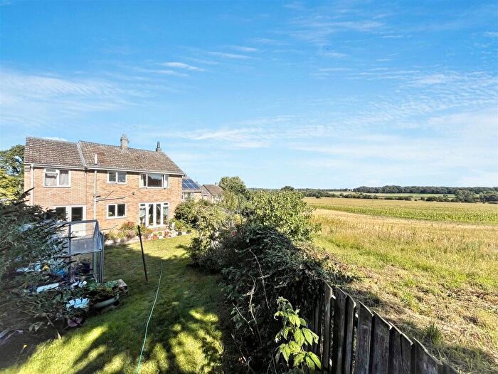 5 Bedroom Detached House For Sale In Old Costessey, NR8