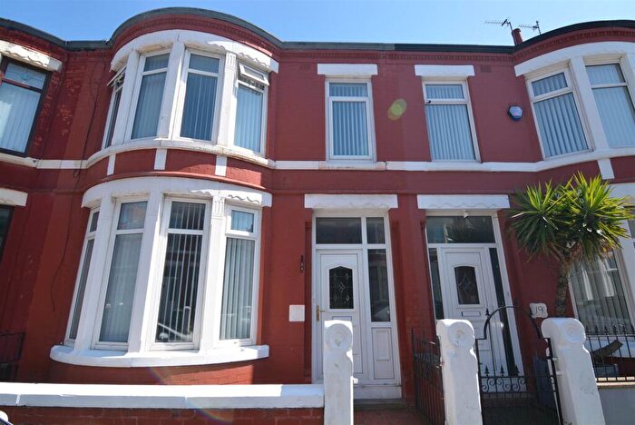 3 Bedroom Terraced House To Rent In Lumley Road, Wallasey, CH44