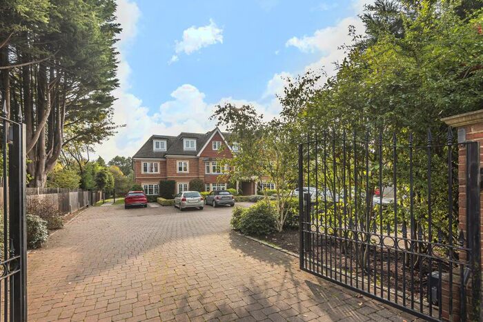 1 Bedroom Apartment To Rent In Shoppenhangers Road, Maidenhead, SL6