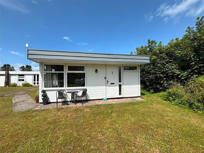 2 Bedroom Semi-Detached House For Sale In The Woodlands, Cuffern, Pembrokeshire, SA62