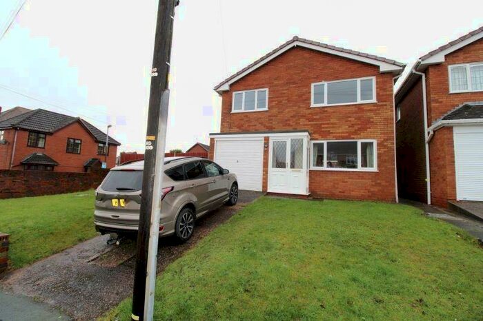 3 Bedroom House To Rent In Cradley Road, Dudley, DY2