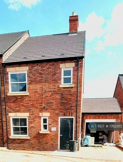 3 Bedroom Semi-Detached House To Rent In Green Park, Coventry, CV1
