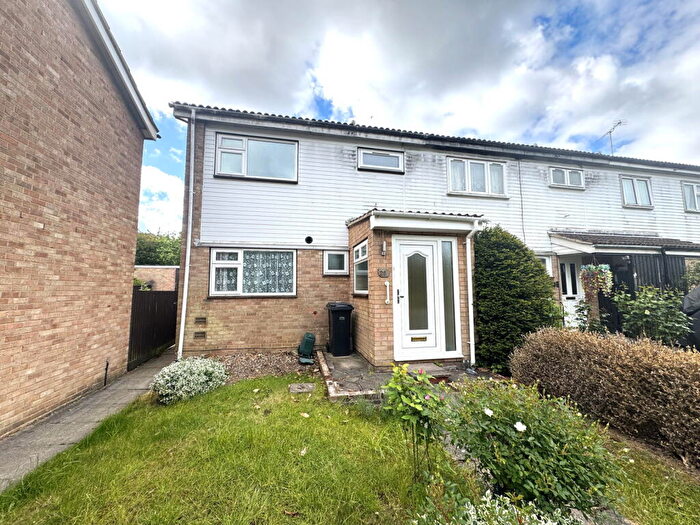 3 Bedroom End Of Terrace House To Rent In Guilfords, Harlow, CM17