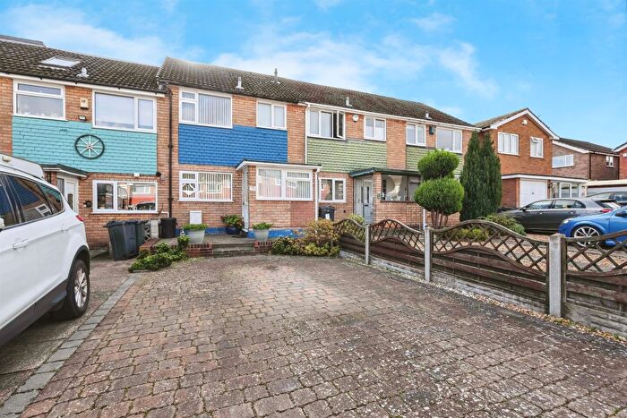 2 Bedroom Terraced House For Sale In Kew Gardens, Birmingham, B33