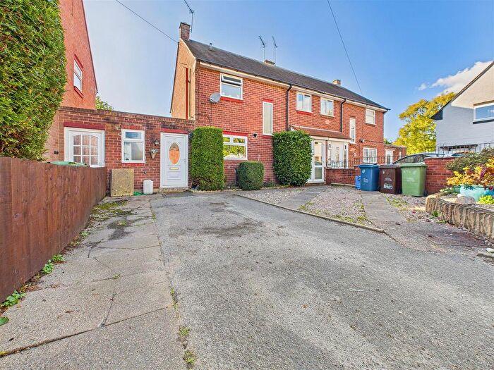 4 Bedroom Semi-detached House For Sale In Church Close, Stafford, ST17