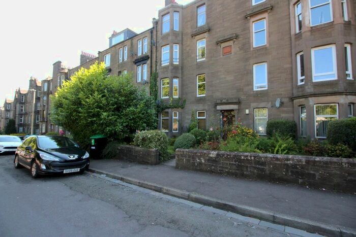 2 Bedroom Flat To Rent In Baxter Park Terrace, Dundee, DD4