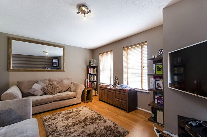 1 Bedroom Flat To Rent In Angelica Drive, Beckton, London, E6