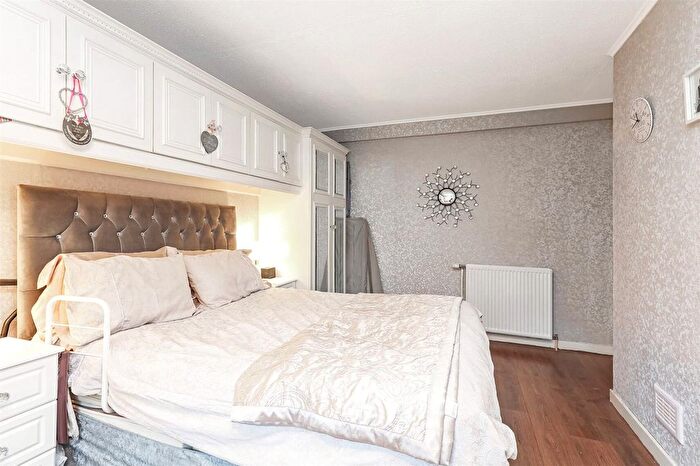 2 Bedroom Flat For Sale In Cavin Drive, Glasgow, Glasgow City, G45