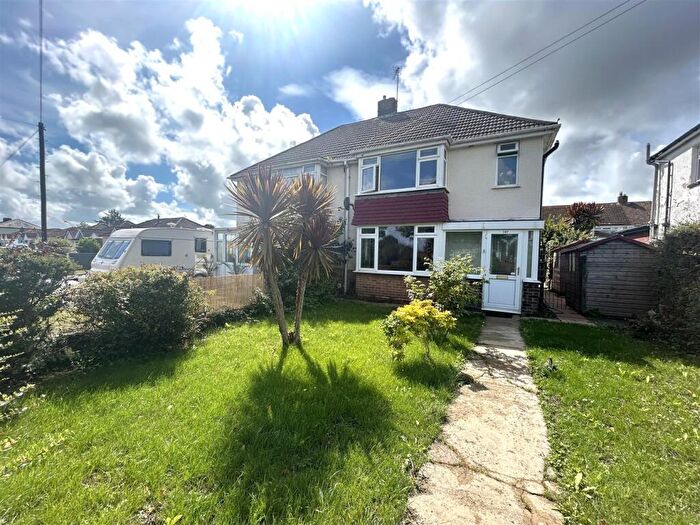 3 Bedroom House To Rent In Gosport Road, Fareham, PO16