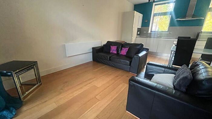 3 Bedroom Town House To Rent In City Road, Quayside, Newcastle Upon Tyne, NE1